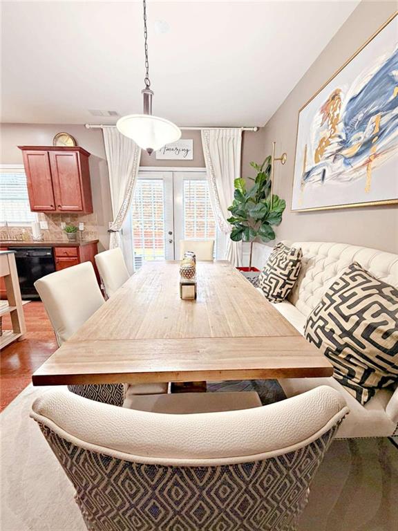 2708 Beynon Lane Northeast Suwanee, GA 30024 - Photo 11 of 38 a close view of tap