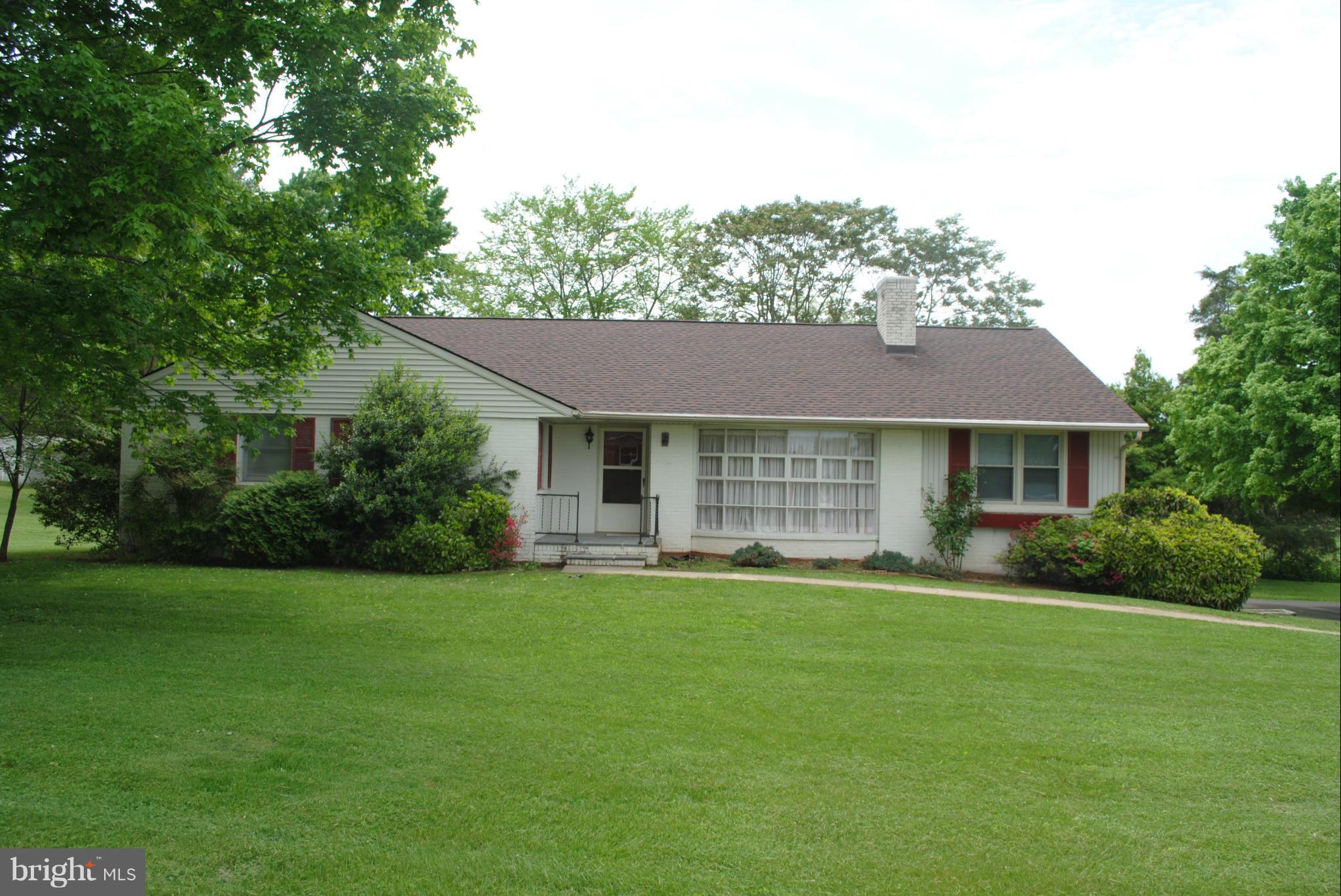 11366 Fox Hill Road Culpeper, VA 22701 - Photo 25 of 25 Exterior (Front)