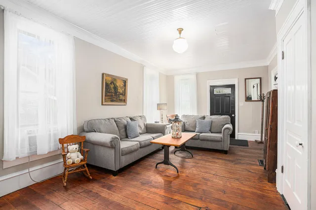 $259,900 | 522 West Cass Street, Greenville, MI 48838