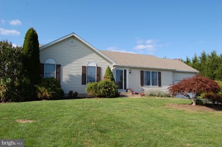 67 Country Side Loop Elkton, MD 21921 - Photo 2 of 30 Exterior (Front)