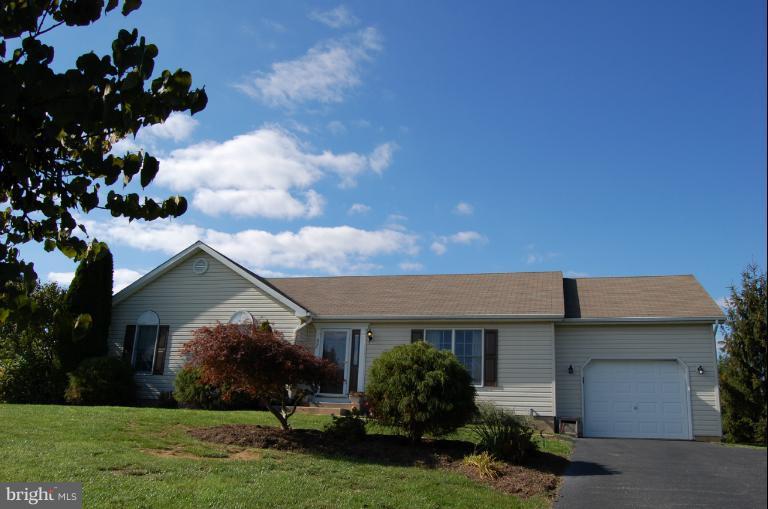 67 Country Side Loop Elkton, MD 21921 - Photo 3 of 30 Exterior (Front)