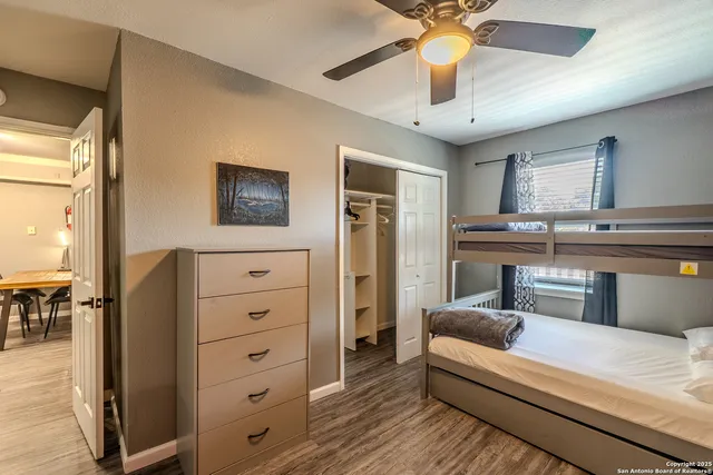 $1,600 | 125 Hess Street, Unit 202, San Antonio, TX 78212