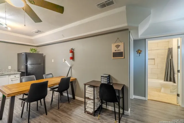 $1,600 | 125 Hess Street, Unit 202, San Antonio, TX 78212