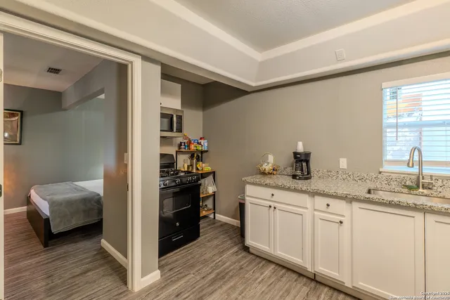 $1,600 | 125 Hess Street, Unit 202, San Antonio, TX 78212