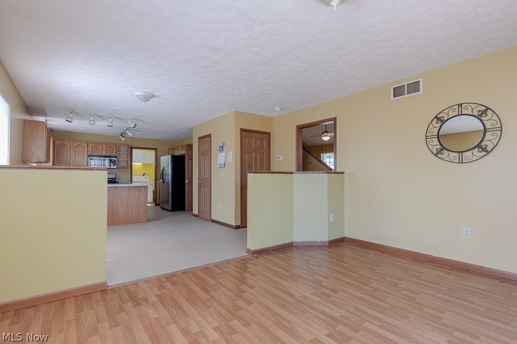 6707 Monroe Lane North Ridgeville, OH 44039 - Photo 10 of 34