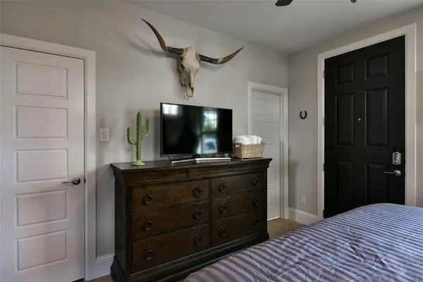 $3,875 | 1309 Arch Place, Dallas, TX 75215