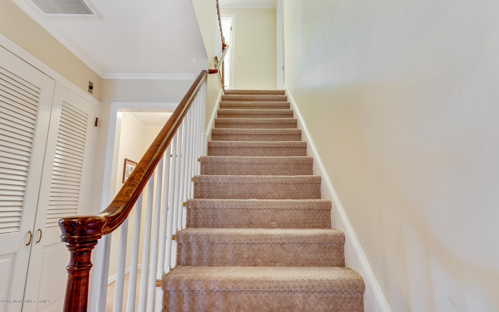 152 Wemrock Road Freehold, NJ 07728 - Photo 17 of 22 30