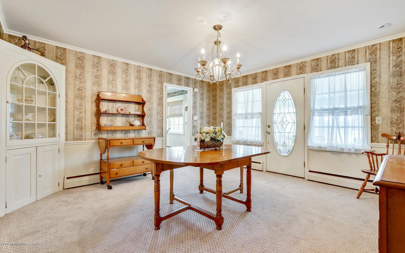 152 Wemrock Road Freehold, NJ 07728 - Photo 9 of 22 Dining Room