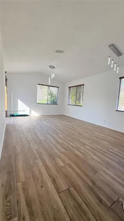 $4,000 | 15825 Southwest 11th Street, Pembroke Pines, FL 33027