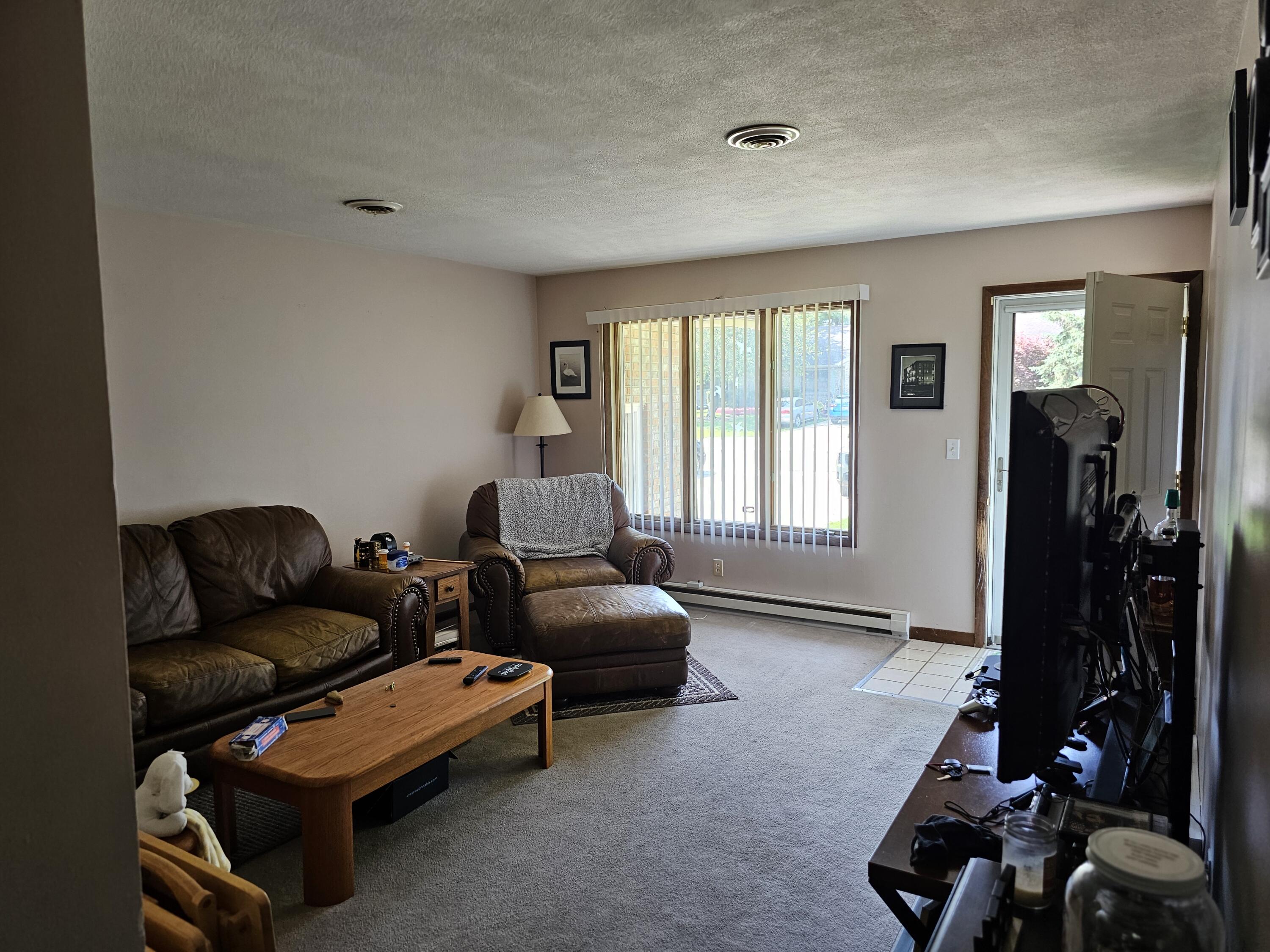 1605-1609 Pheasant Run Baroda, MI 49101 - Photo 12 of 23 living are left