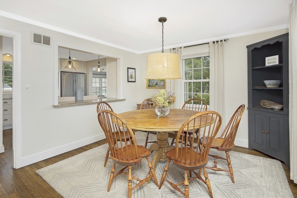 18 Polk Road Hingham, MA 02043 - Photo 11 of 28 Gallery Image 11