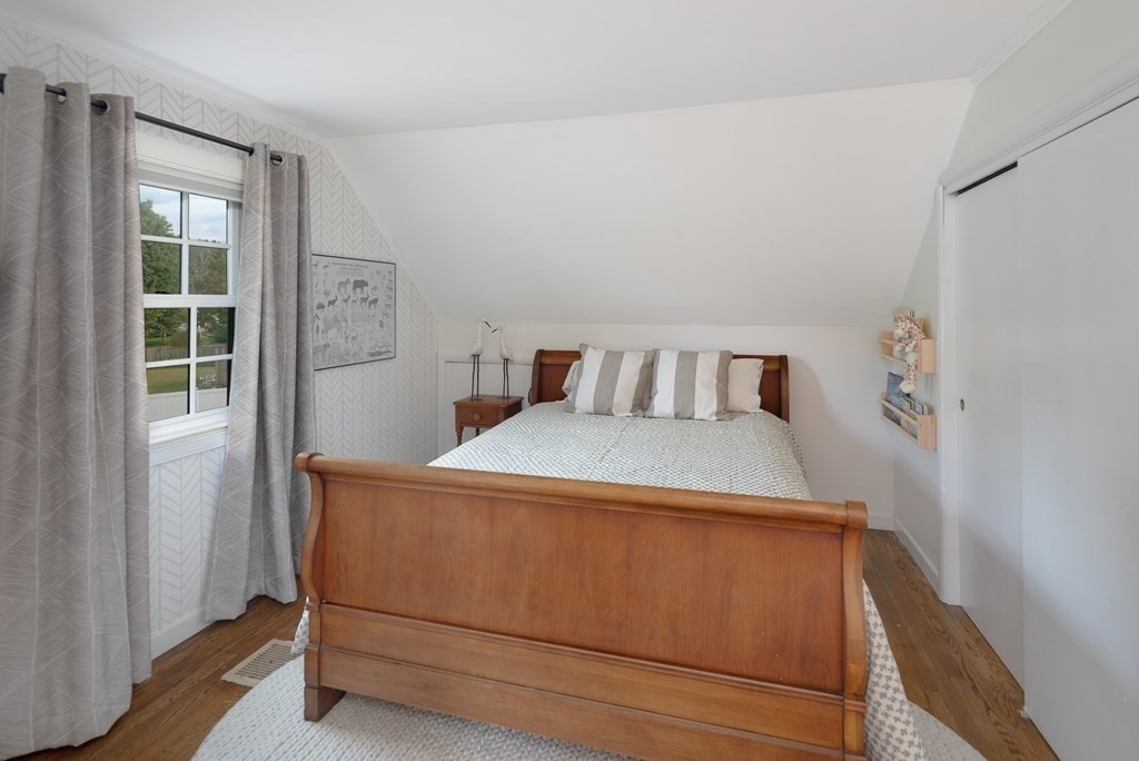 18 Polk Road Hingham, MA 02043 - Photo 16 of 28 Gallery Image 16