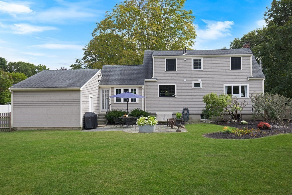 18 Polk Road Hingham, MA 02043 - Photo 23 of 28 Gallery Image 23
