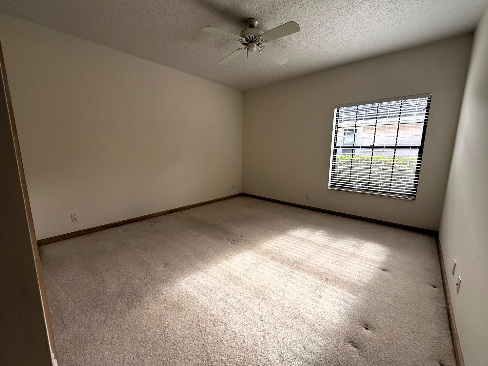 4 Lochwick Road Palm Beach Gardens, FL 33418 - Photo 19 of 35 Guest BR