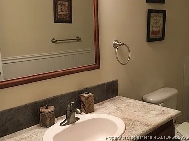 9167 Deep Branch Road Pembroke, NC 28372 - Photo 9 of 24 MASTERBATH