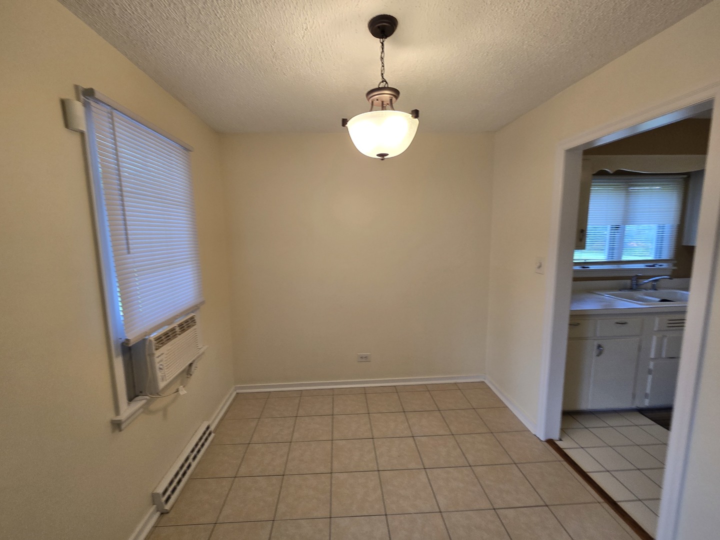 3620 Arthur Terrace Markham, IL 60428 - Photo 7 of 31