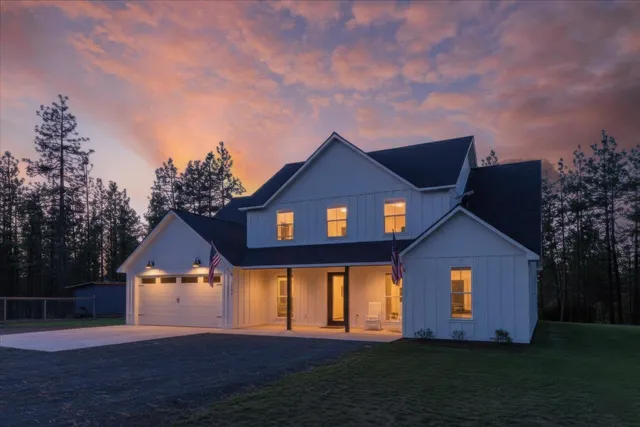 $678,000 | 38255 Rocky Ridge Lane North, Davenport, WA 99122