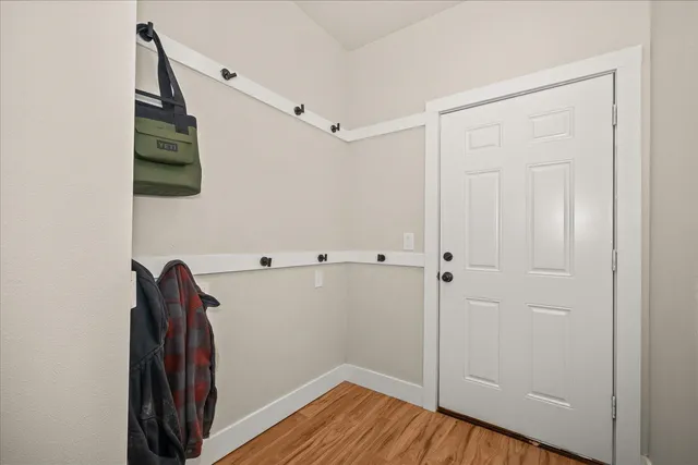 $678,000 | 38255 Rocky Ridge Lane North, Davenport, WA 99122