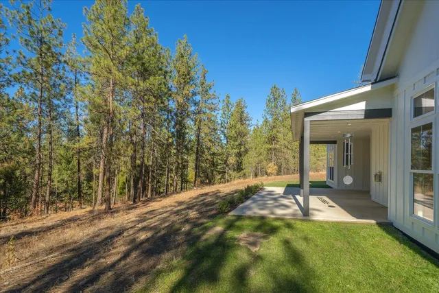 $678,000 | 38255 Rocky Ridge Lane North, Davenport, WA 99122