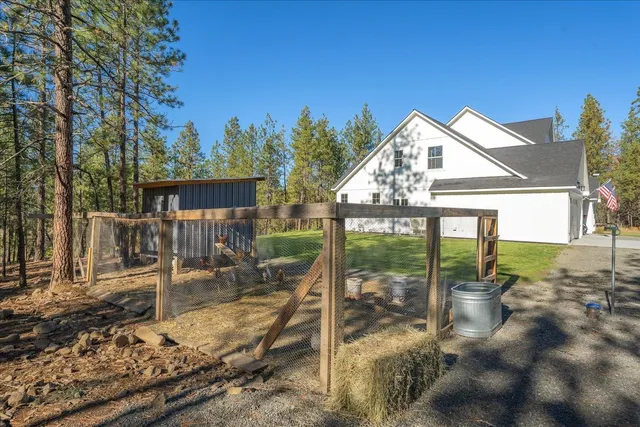 $678,000 | 38255 Rocky Ridge Lane North, Davenport, WA 99122