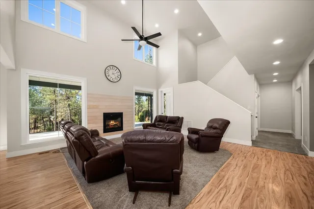 $678,000 | 38255 Rocky Ridge Lane North, Davenport, WA 99122