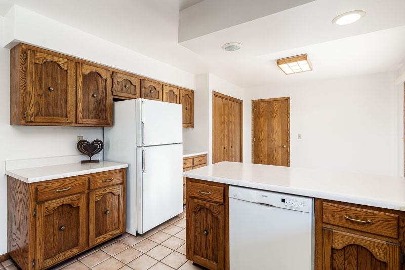 11371 Corrigan Road Roscoe, IL 61073 - Photo 19 of 85