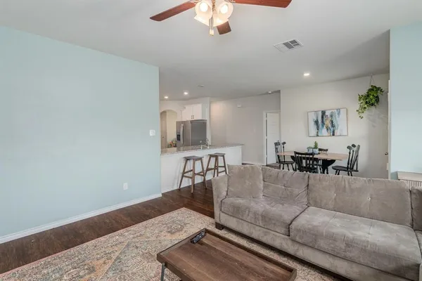 $2,295 | 3136 Overlook Drive, Royse City, TX 75189