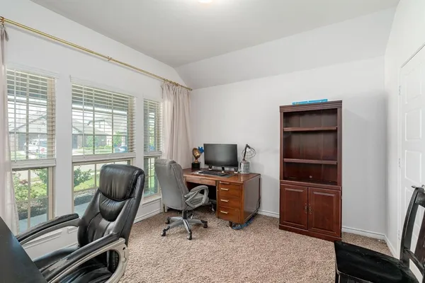 $2,295 | 3136 Overlook Drive, Royse City, TX 75189