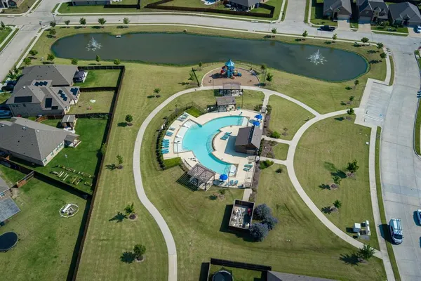 $2,295 | 3136 Overlook Drive, Royse City, TX 75189