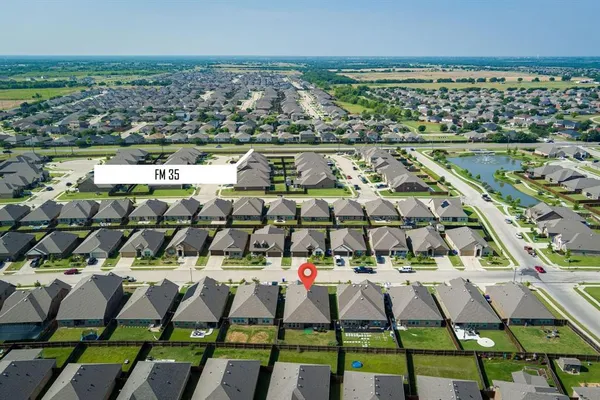 $2,295 | 3136 Overlook Drive, Royse City, TX 75189