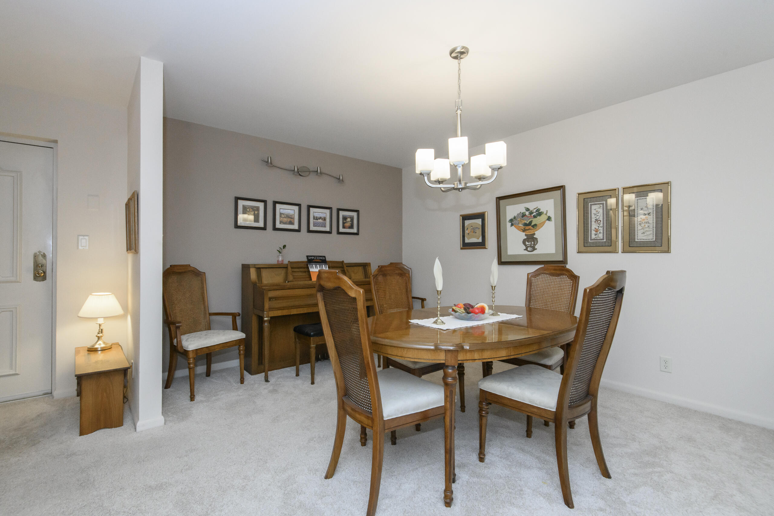 13335 Watertown Plank Road, Unit 109 Elm Grove, WI 53122 - Photo 4 of 25 Separate Dining Area