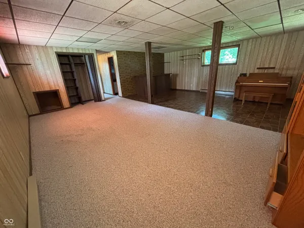 $299,000 | 408 Sherwood Drive, Covington, IN 47932