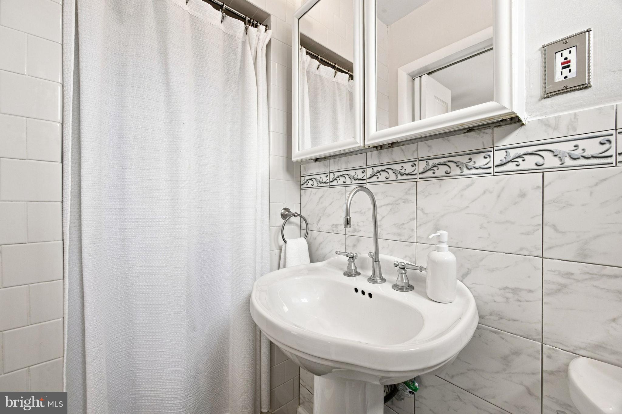 567 Brook Road Baltimore, MD 21286 - Photo 20 of 43 Gallery Image 20