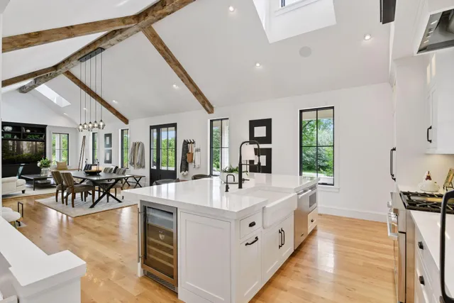 $2,595,000 | 2782 Willow Drive North, Medina, MN 55340