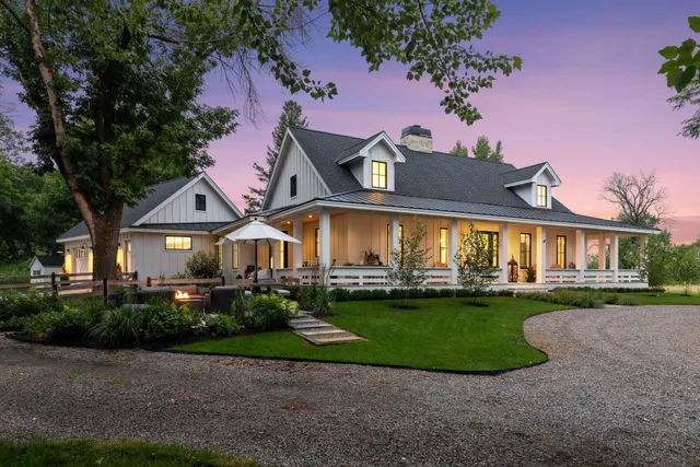 $2,595,000 | 2782 Willow Drive North, Medina, MN 55340