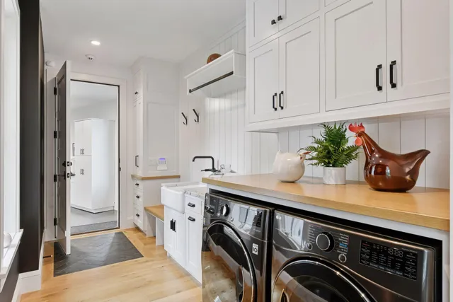 $2,595,000 | 2782 Willow Drive North, Medina, MN 55340