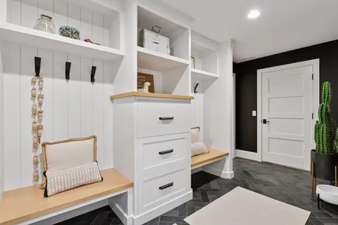 $2,595,000 | 2782 Willow Drive North, Medina, MN 55340