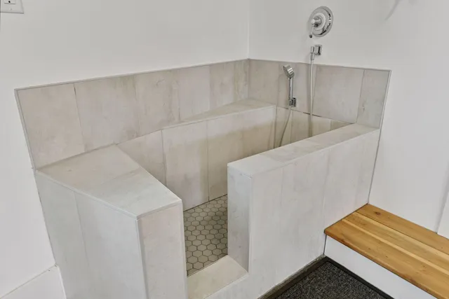 $2,595,000 | 2782 Willow Drive North, Medina, MN 55340