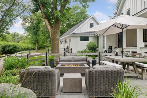 $2,595,000 | 2782 Willow Drive North, Medina, MN 55340