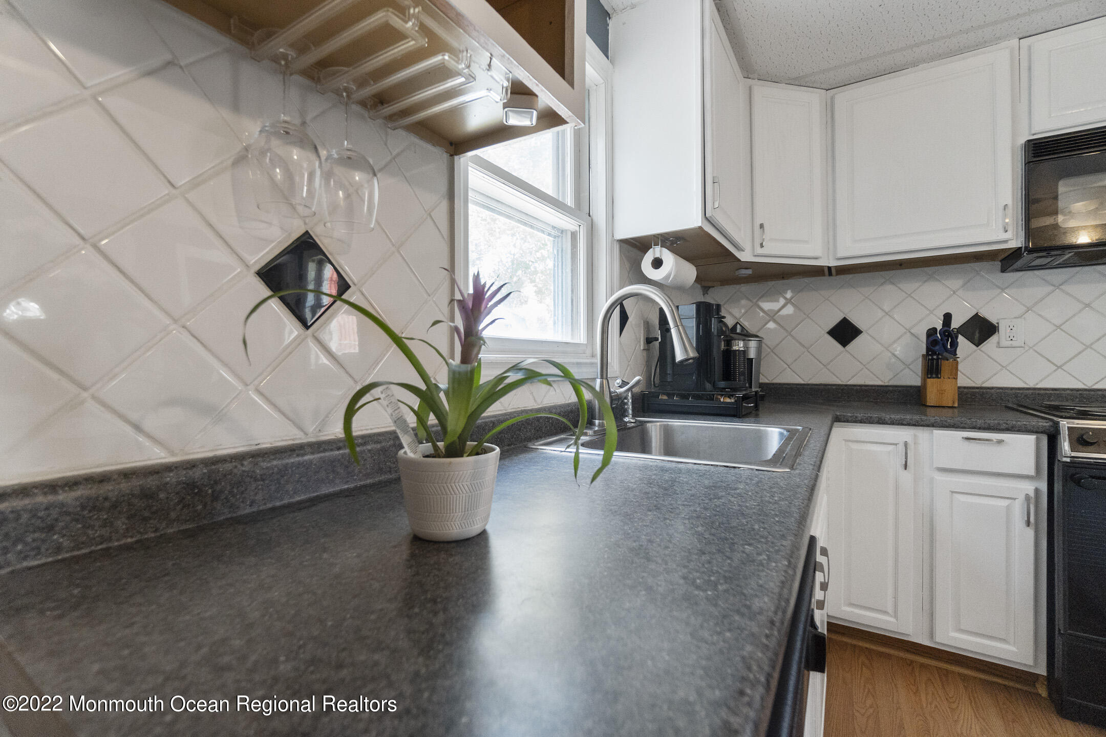 157 E Road Belford, NJ 07718 - Photo 21 of 42 kitchen counter