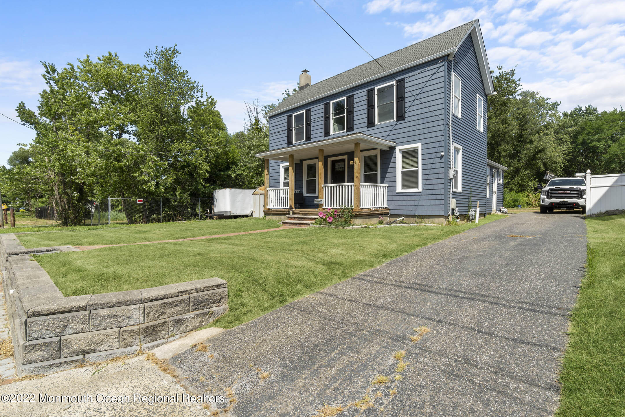 157 E Road Belford, NJ 07718 - Photo 4 of 42 driveway 1