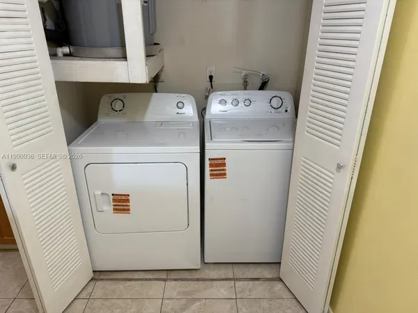 $1,850 | Country Club of Miami, Hialeah, FL 33015