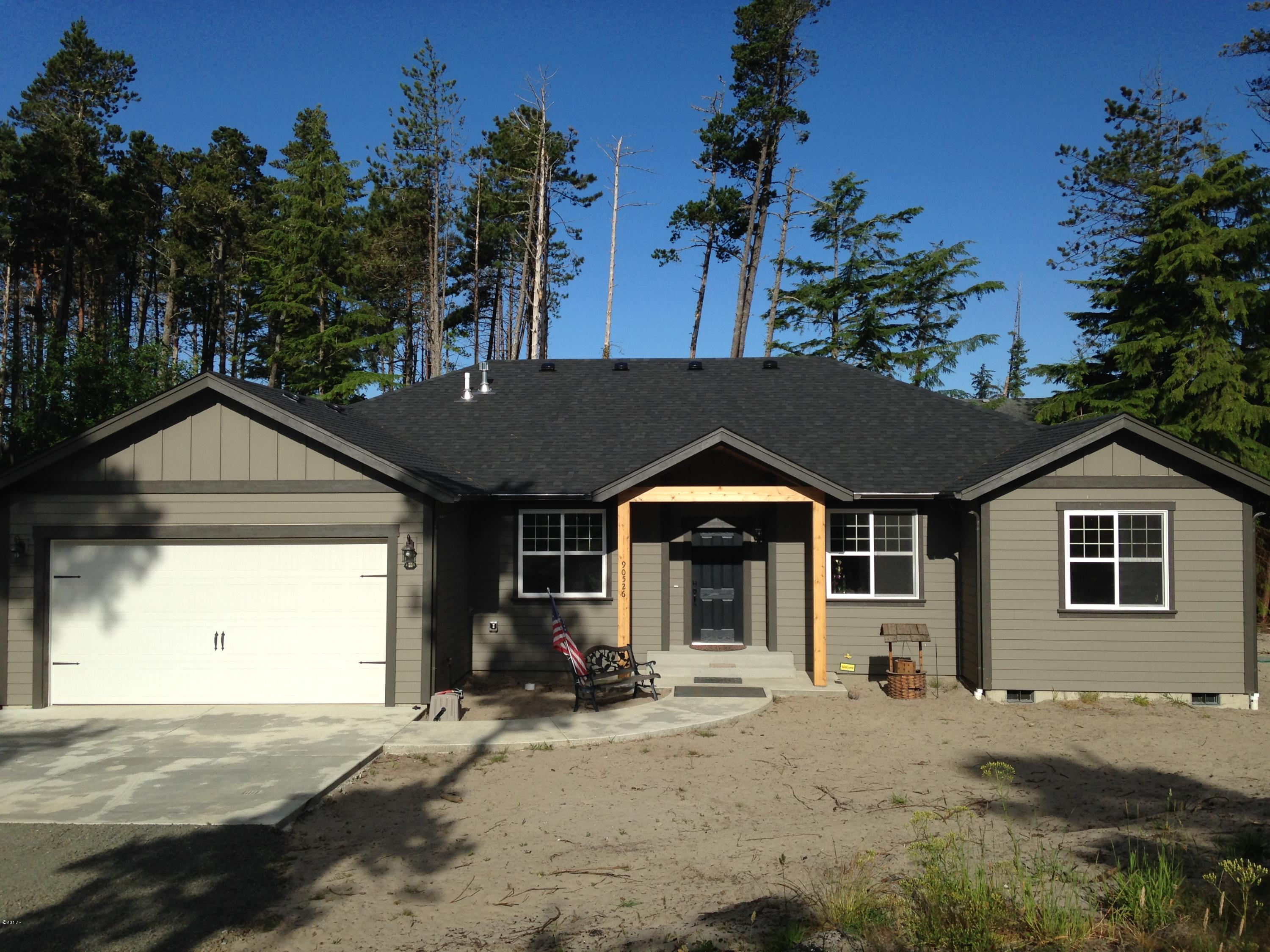 90526 Clark Road Warrenton, OR 97146 - Photo 1 of 2 Clark Rd Front pic