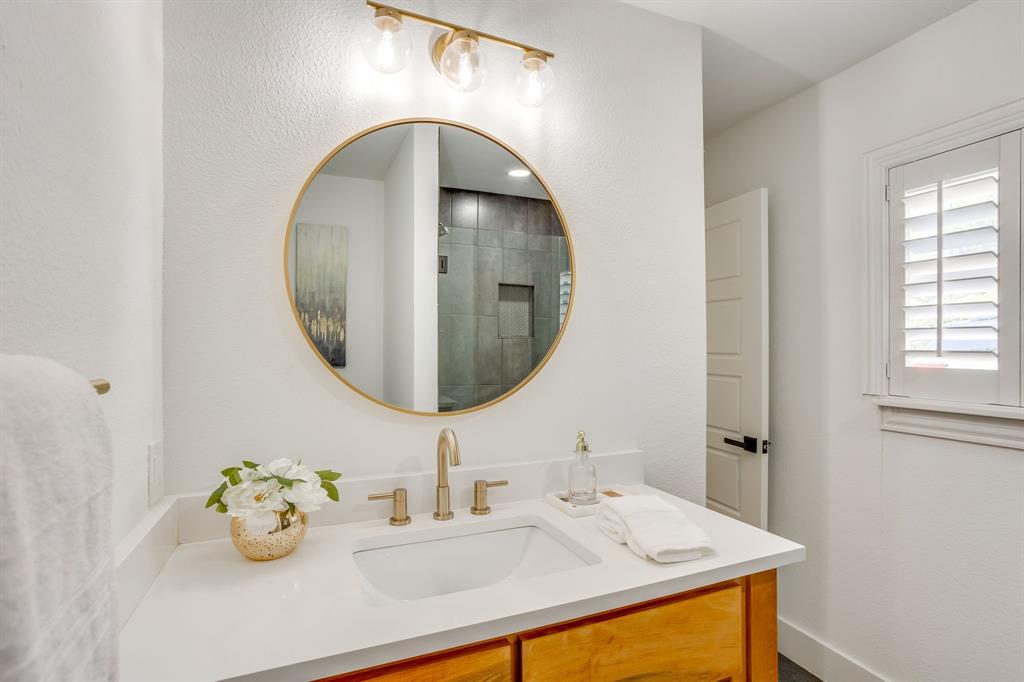 4009 Rothington Road Fort Worth, TX 76116 - Photo 21 of 36 Gallery Image 21