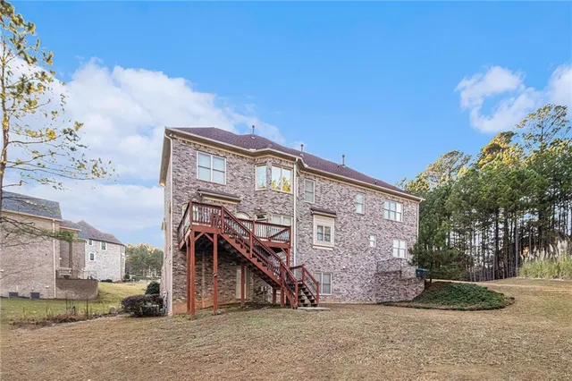 $950,000 | 942 Artistry Way, Fairburn, GA 30213