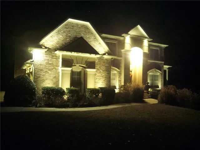 $950,000 | 942 Artistry Way, Fairburn, GA 30213