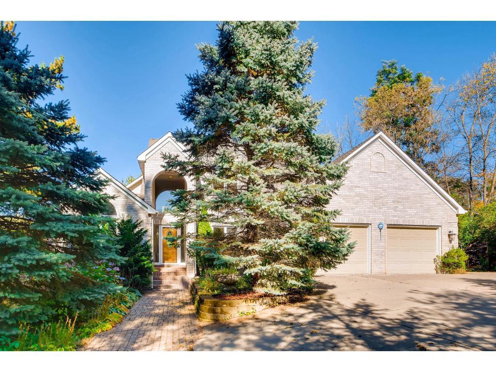 5327 Lorence Road Minnetonka, MN 55345 - Photo 2 of 24 Gallery Image 2