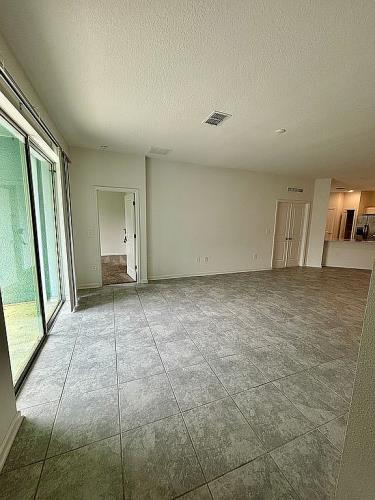 516 Reggie Road Winter Haven, FL 33880 - Photo 6 of 23