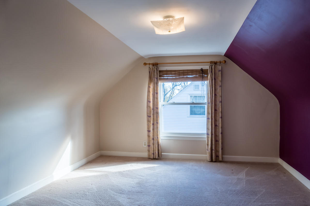 70 Torrey Street Portland, ME 04103 - Photo 23 of 41 26-3rd Bedroom (2 of 2)