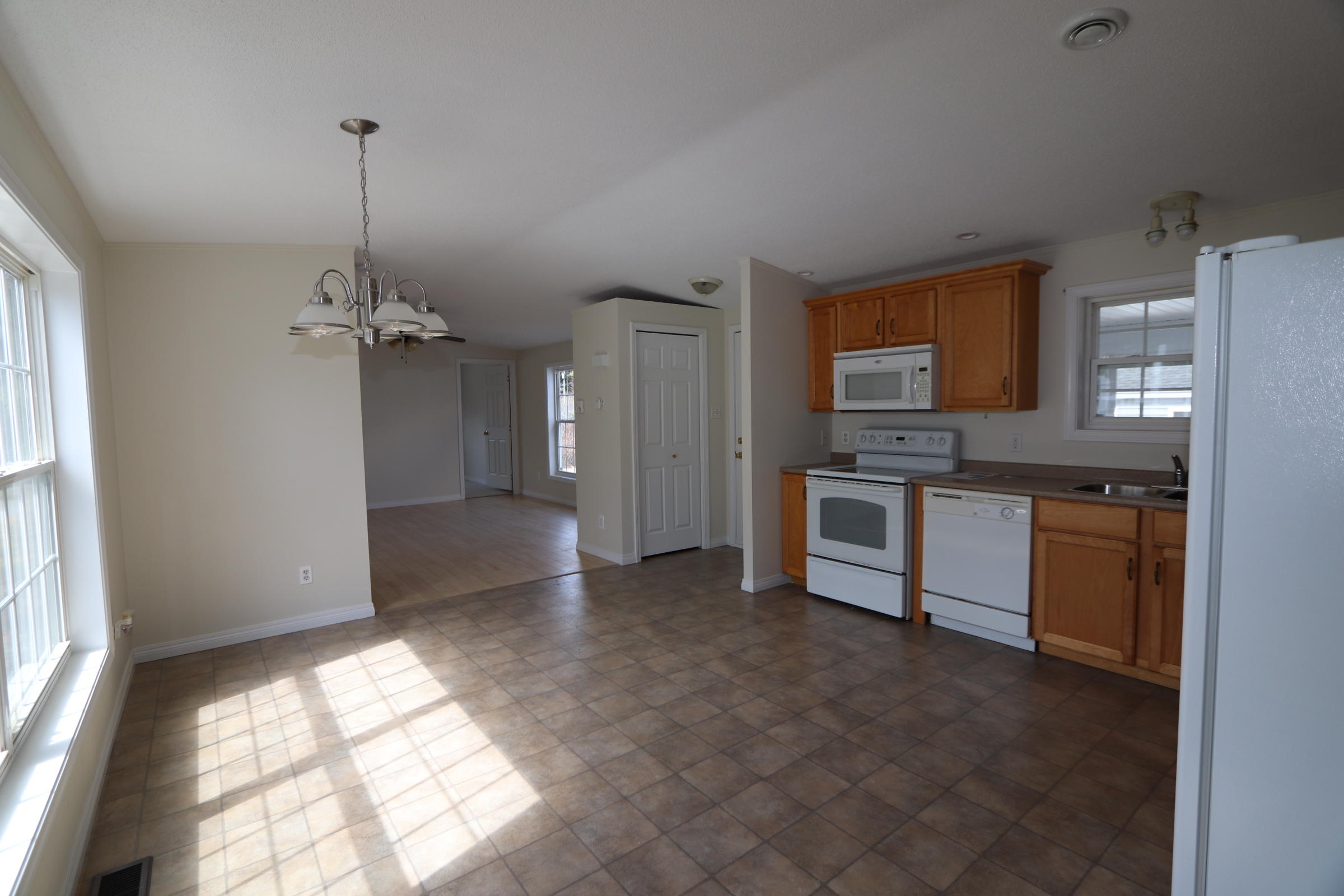 475-3 Haley Road, Unit 3 Kittery Point, ME 03905 - Photo 17 of 33 IMG_9393